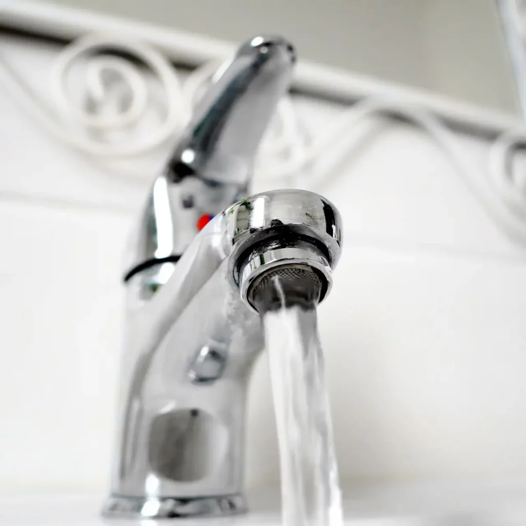 Les solutions contre le calcaire dans le Var : préservez votre installation